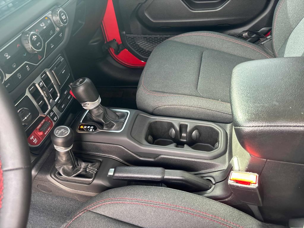 Used 2024 Jeep Wrangler Unlimited Rubicon image 53