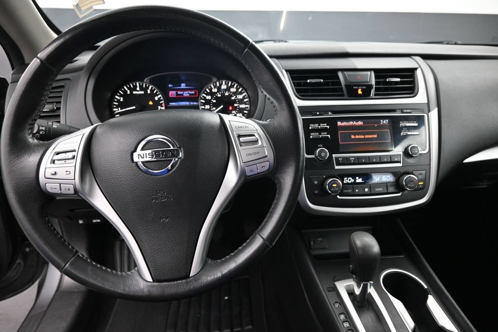 Used 2017 Nissan Altima 2.5 SV w/ Convenience Package FWD image 22