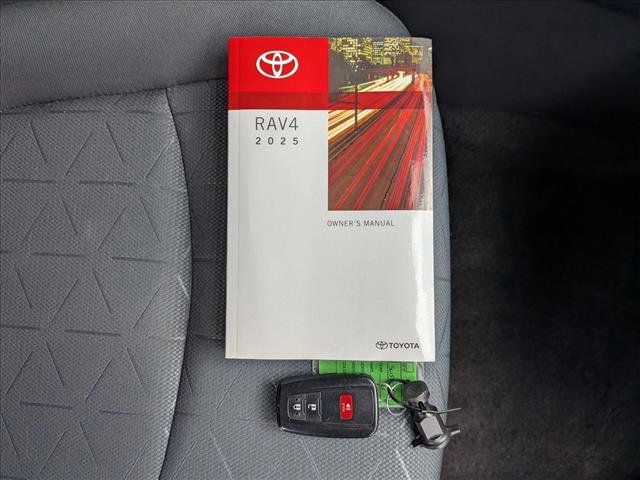 Certified 2025 Toyota RAV4 XLE AWD/4WD image 22