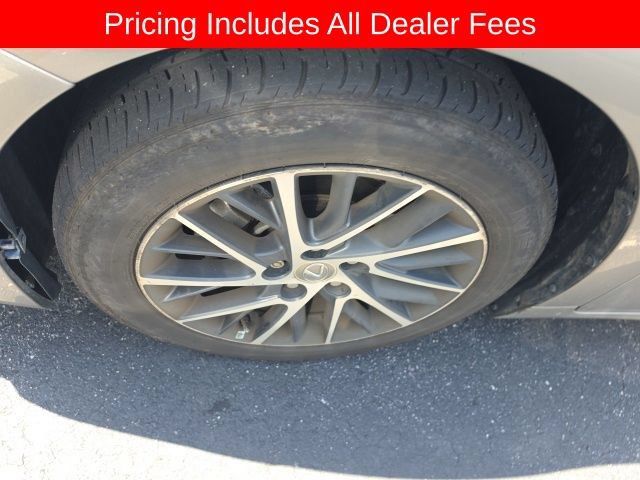 Used 2016 Lexus ES 350 w/ Luxury Package w/Wood Trim FWD image 9