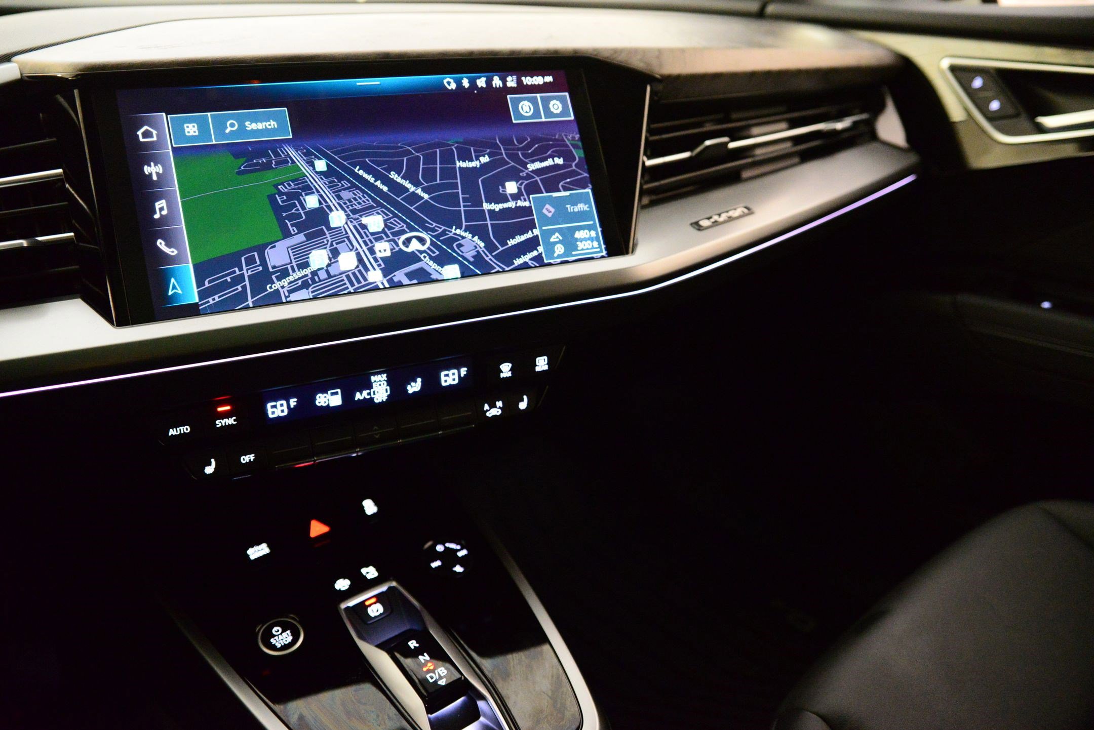 Used 2025 Audi Q4 e-tron Prestige w/ Black Optic Package image 29