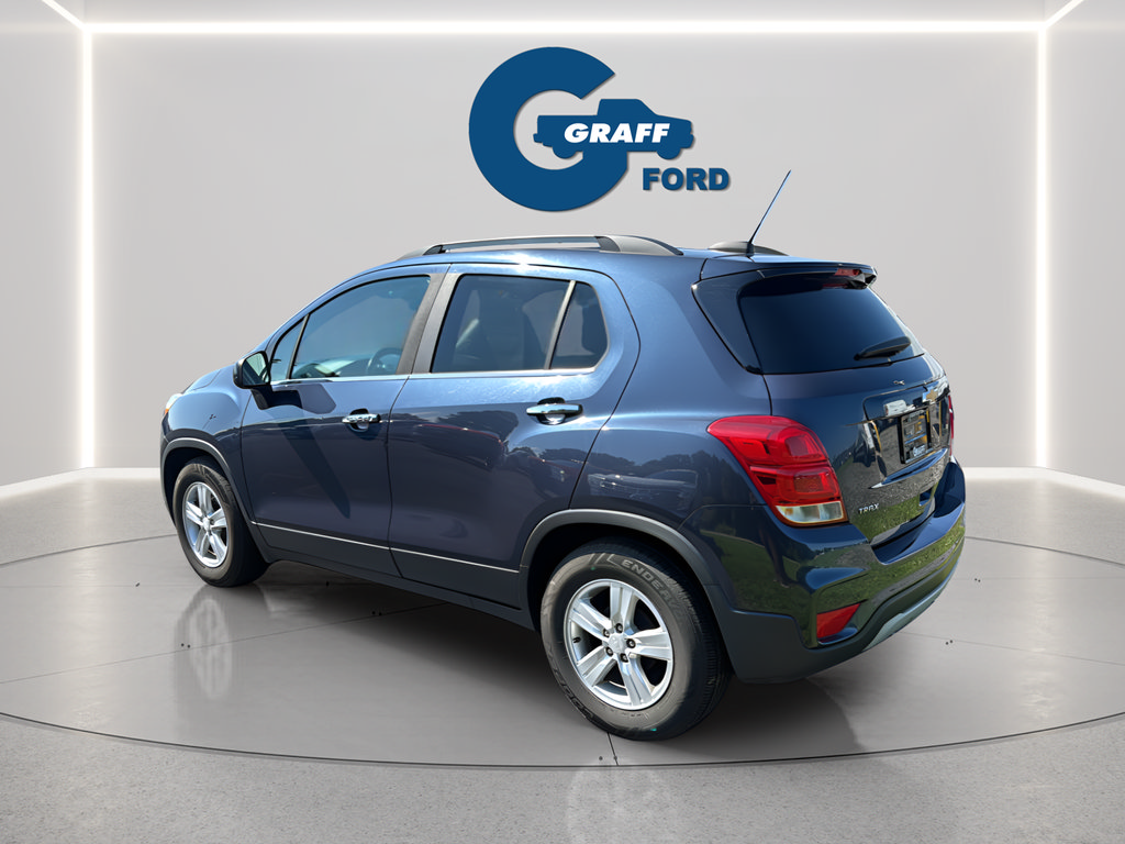 Used 2019 Chevrolet Trax LT w/ LT Convenience Package FWD image 10