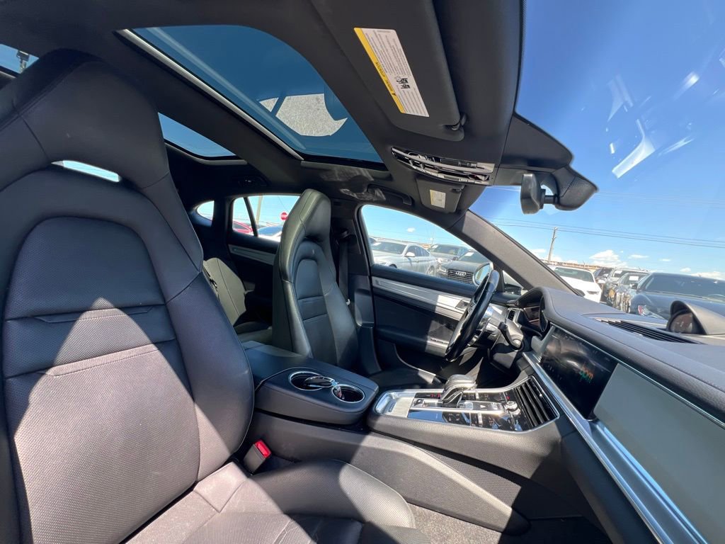 Used 2017 Porsche Panamera 4S image 19