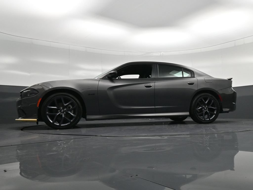 Used 2023 Dodge Charger R/T w/ Blacktop Package RWD image 31