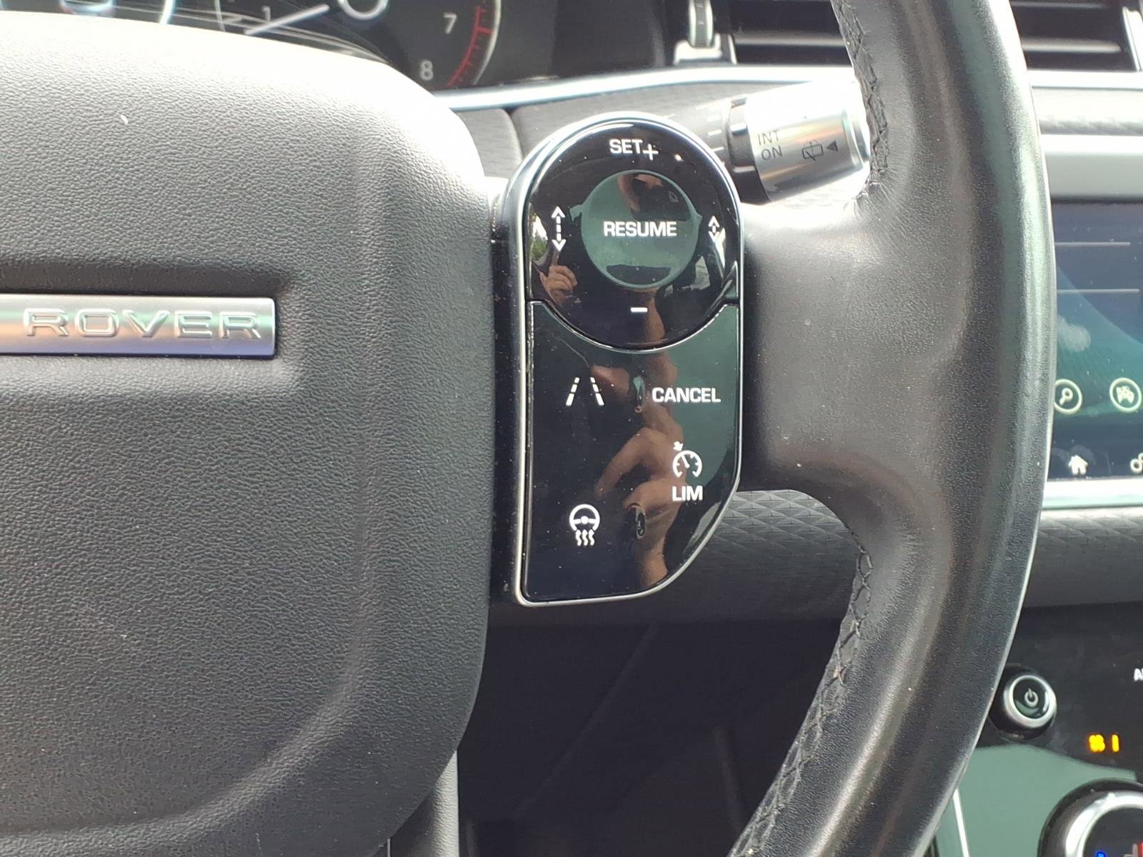 Used 2020 Land Rover Range Rover Evoque S AWD/4WD image 18