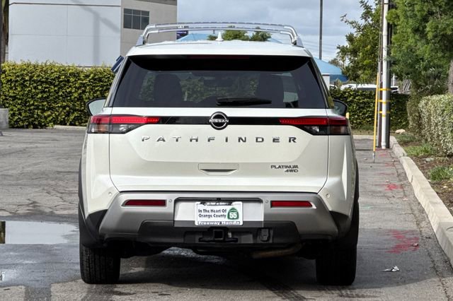 Used 2023 Nissan Pathfinder Platinum AWD/4WD image 5