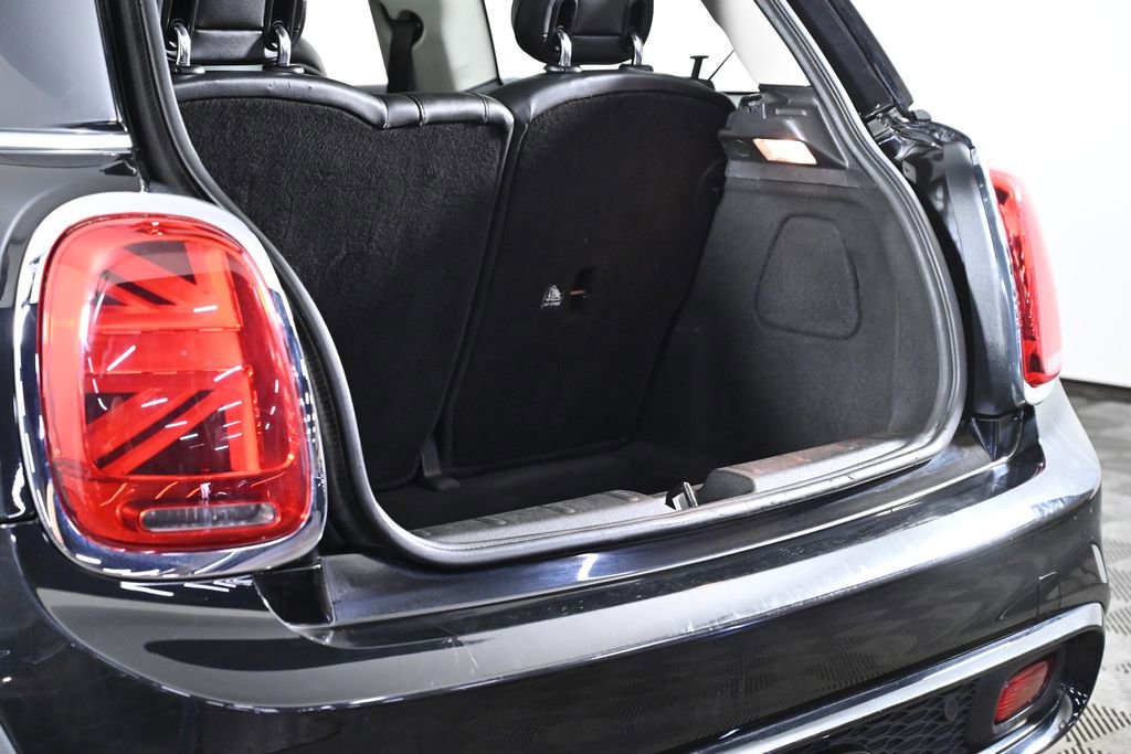 Used 2019 MINI Cooper S image 25