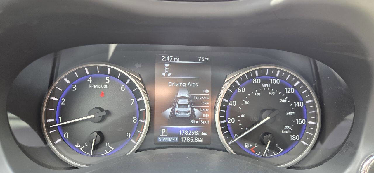 Used 2014 INFINITI Q50 Premium w/ Technology Package AWD/4WD image 28