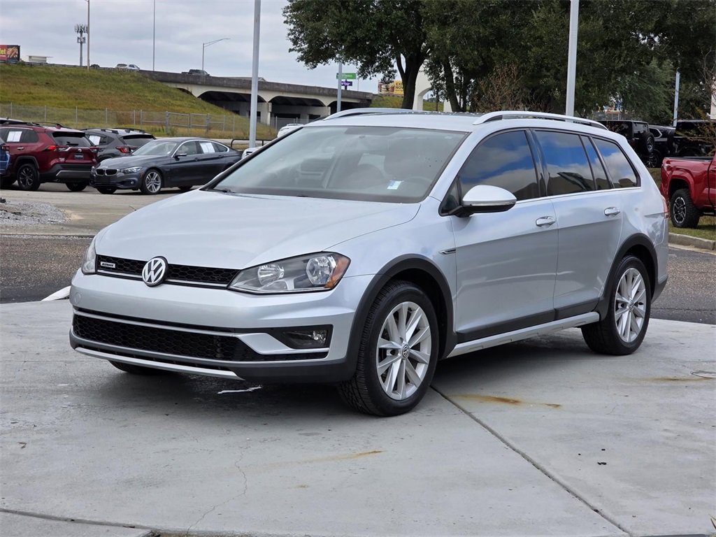 Used 2017 Volkswagen Golf Alltrack SE image 7