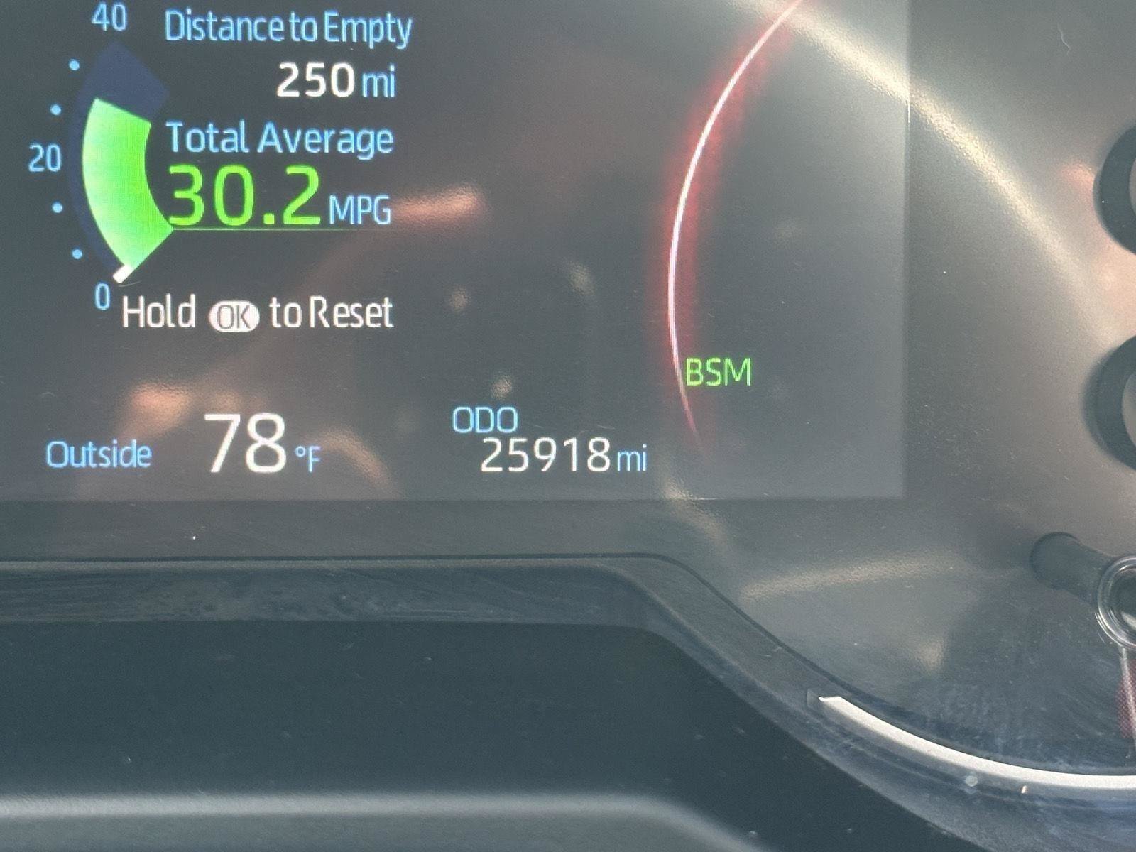 Used 2025 Toyota RAV4 XLE w/ Convenience Package FWD image 14