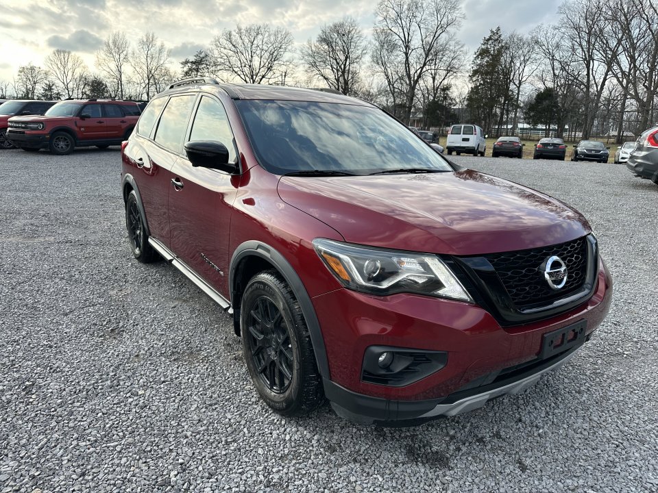 Used 2020 Nissan Pathfinder SL image 3