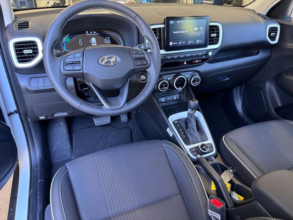 New 2026 Hyundai Venue SEL image 2