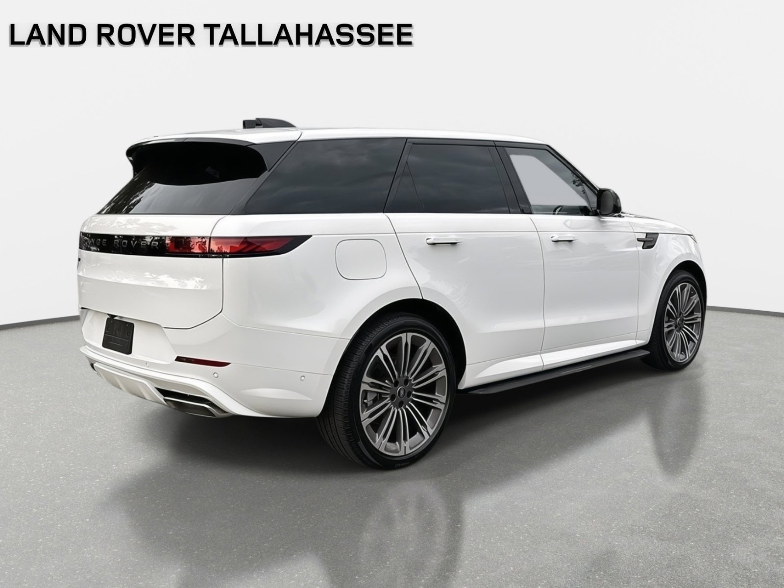 New 2025 Land Rover Range Rover Sport Dynamic SE image 4