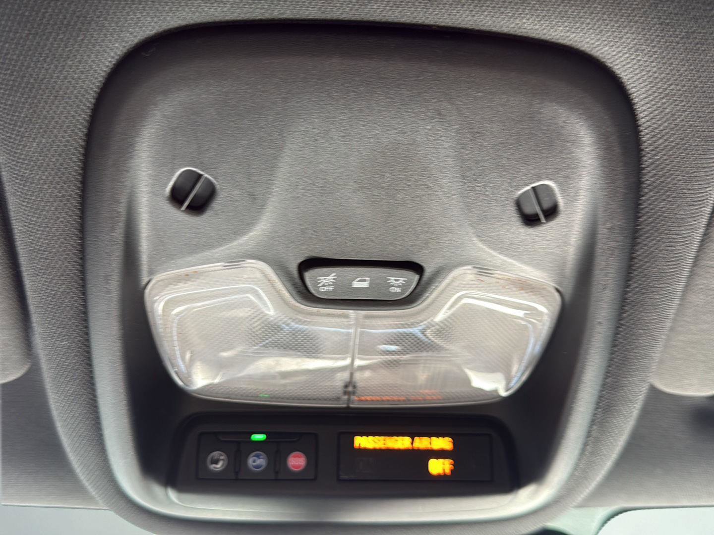 Used 2023 Chevrolet TrailBlazer RS w/ Convenience Package image 18