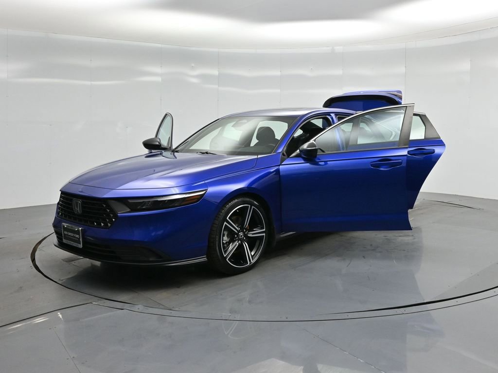 Used 2023 Honda Accord Sport image 26