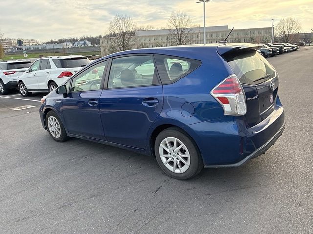 Used 2016 Toyota Prius V Three image 12