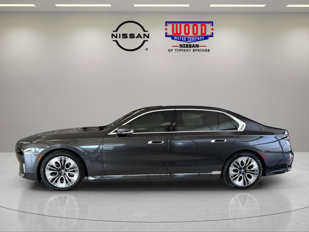 Used 2023 BMW i7 xDrive60 image 6
