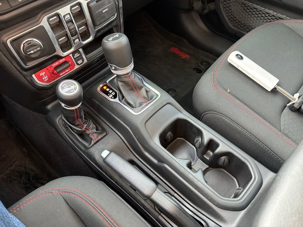 Used 2021 Jeep Wrangler Unlimited Rubicon image 26