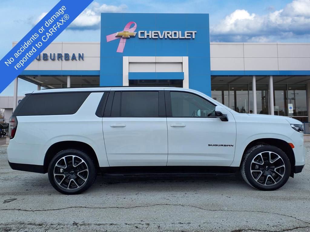 Used 2023 Chevrolet Suburban RST w/ Luxury Package image 4