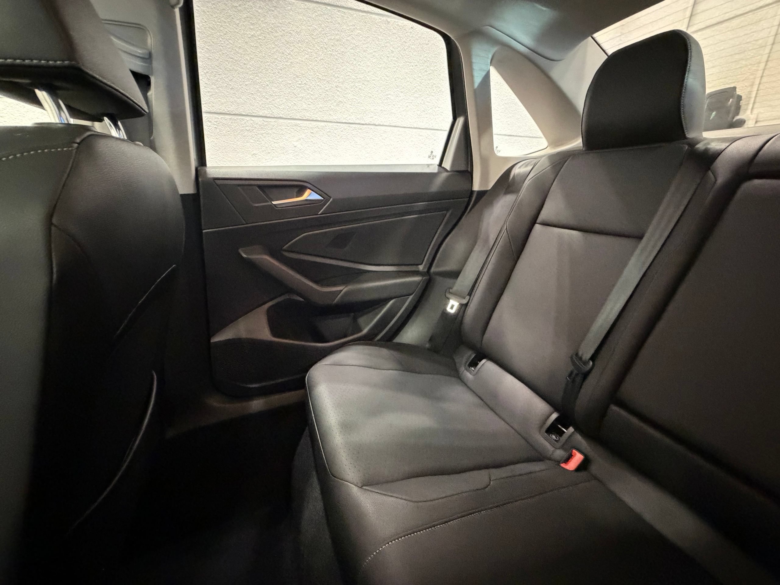 Used 2019 Volkswagen Jetta SEL FWD image 32