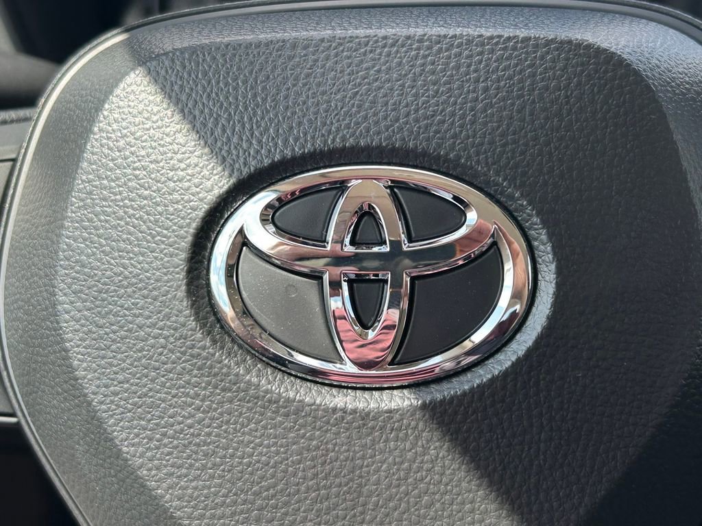 Certified 2026 Toyota Corolla LE FWD image 32