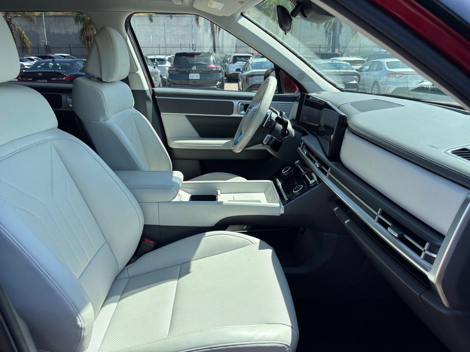 Used 2025 Hyundai Santa Fe SEL AWD/4WD image 38