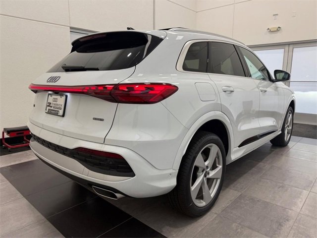 New 2025 Audi Q5 Premium Plus image 2