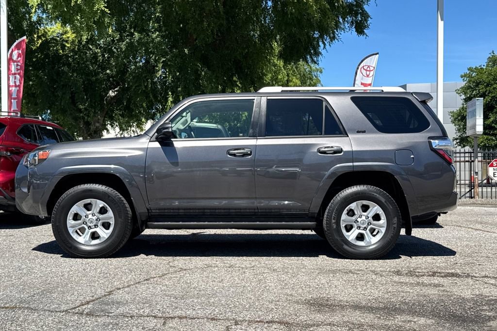Used 2018 Toyota 4Runner SR5 Premium AWD/4WD image 6