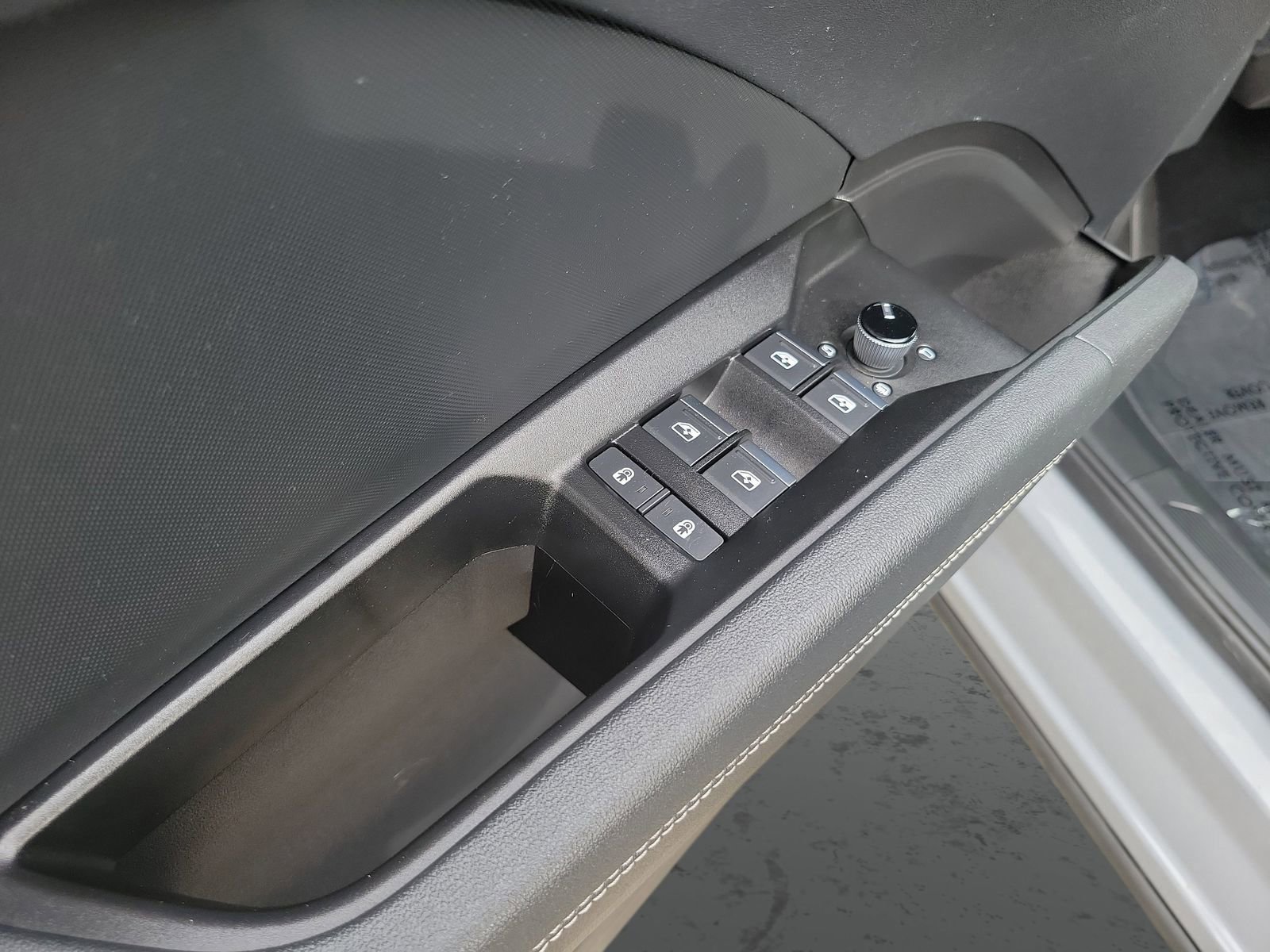 Used 2023 Audi Q4 e-tron Premium Plus w/ Premium Plus image 18