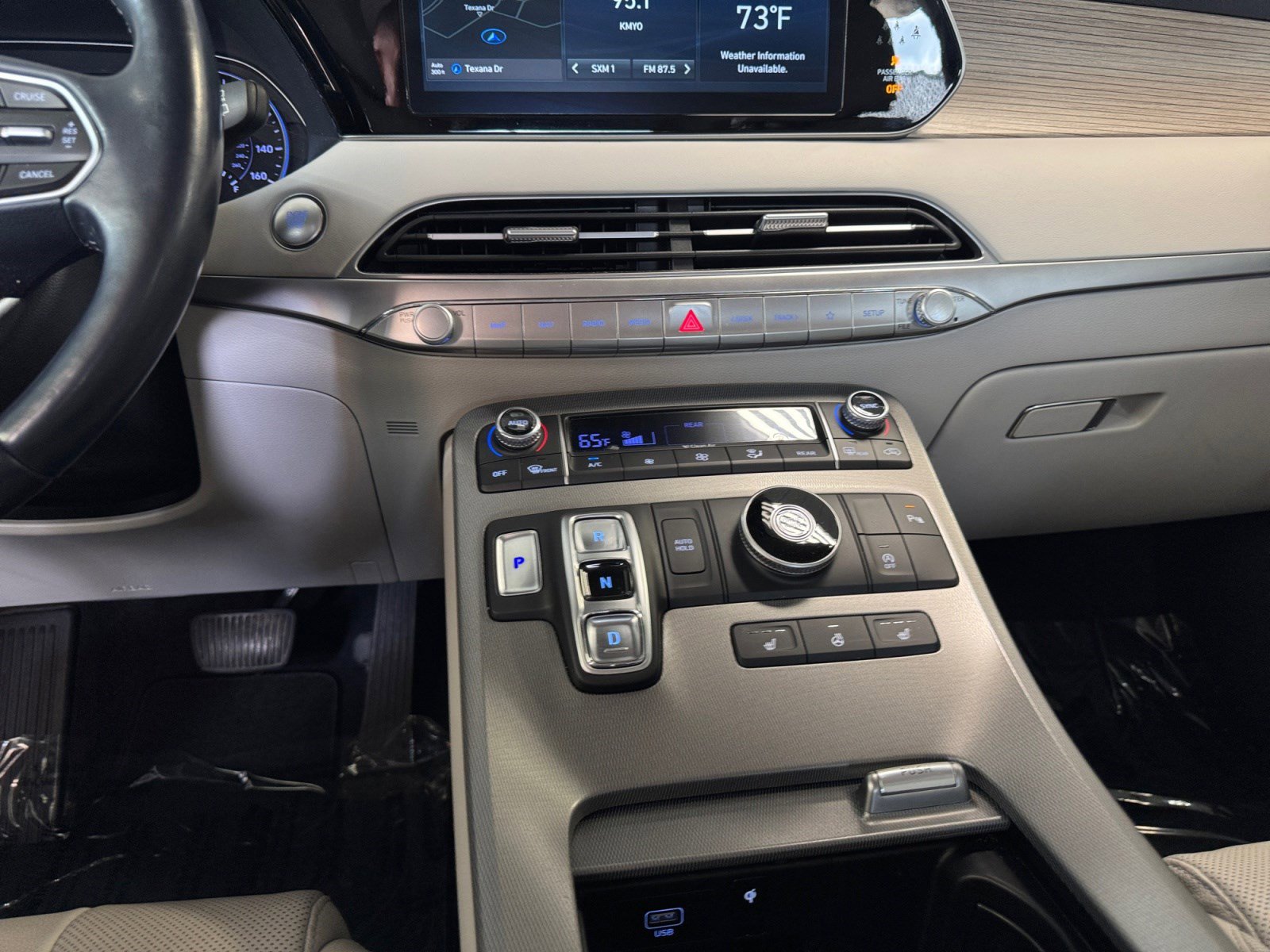 Used 2021 Hyundai Palisade SEL w/ Premium Package image 11