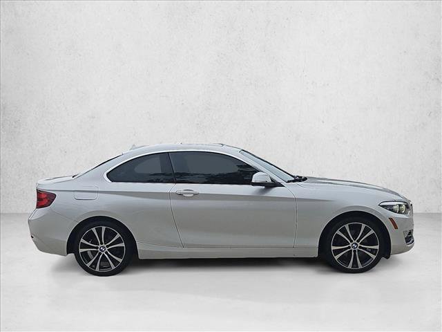 Used 2020 BMW 230i Coupe w/ Premium Package RWD image 4