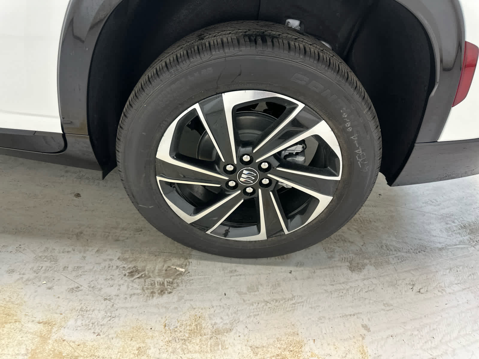 New 2026 Buick Enclave Sport Touring image 12