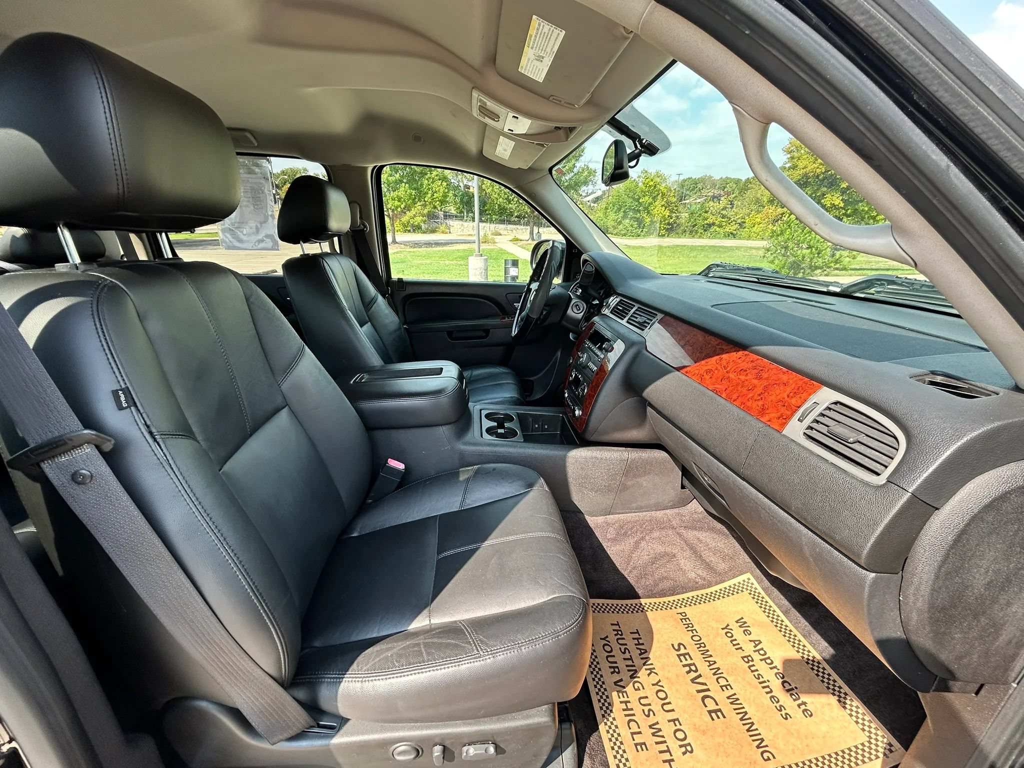 Used 2010 Chevrolet Silverado 1500 LTZ w/ Convenience Package RWD image 14