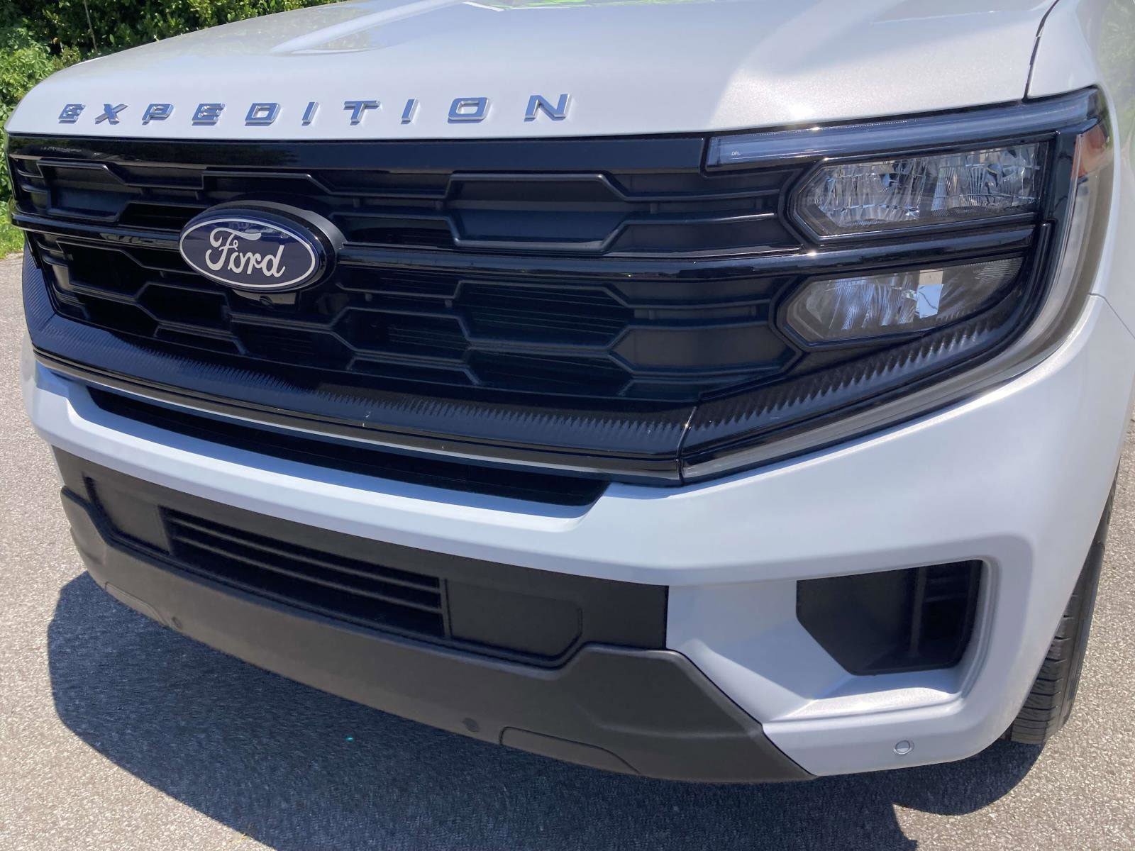 Used 2025 Ford Expedition Max Active RWD image 10