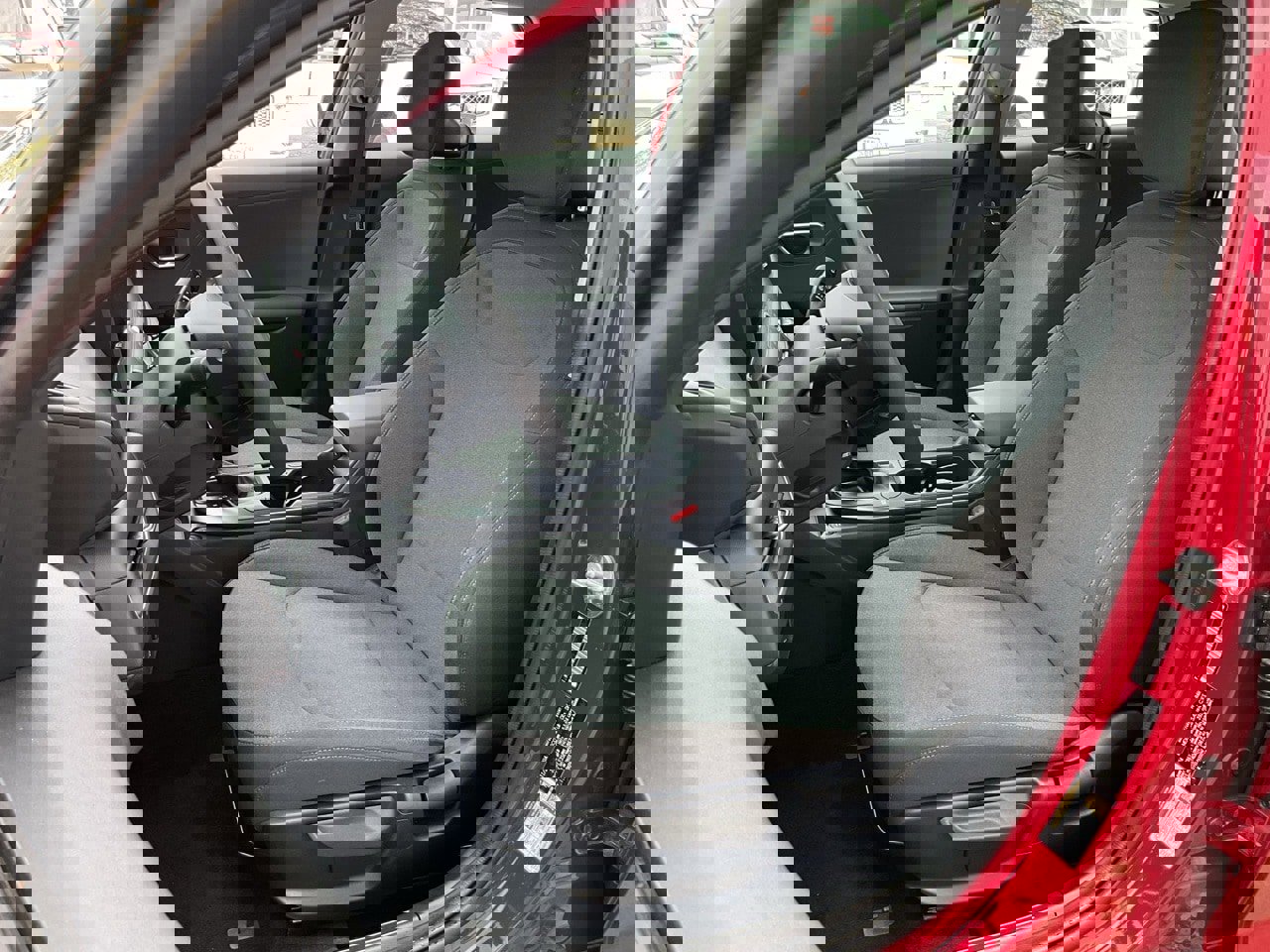 Used 2025 Kia K4 LXS image 14