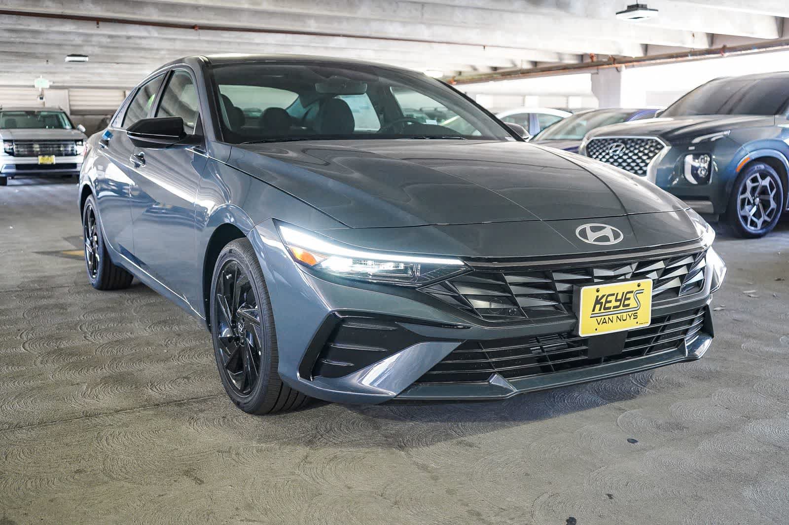 New 2026 Hyundai Elantra N Line FWD image 3