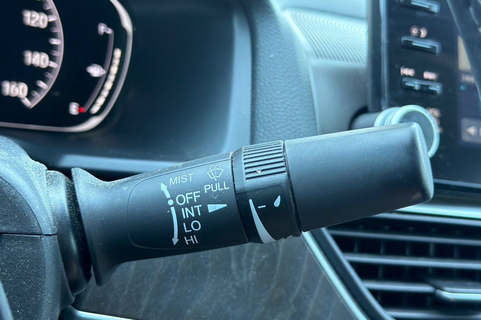 Used 2021 Honda Accord EX-L image 35
