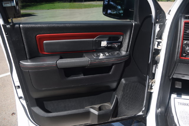 Used 2016 RAM 1500 Rebel AWD/4WD image 12