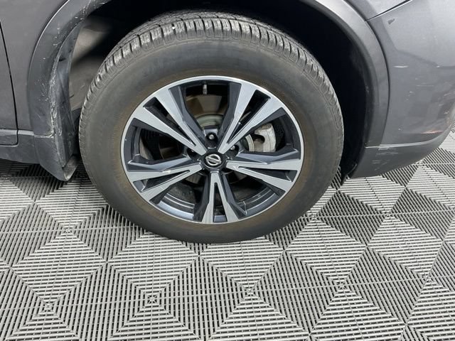 Used 2018 Nissan Rogue SL AWD/4WD image 18