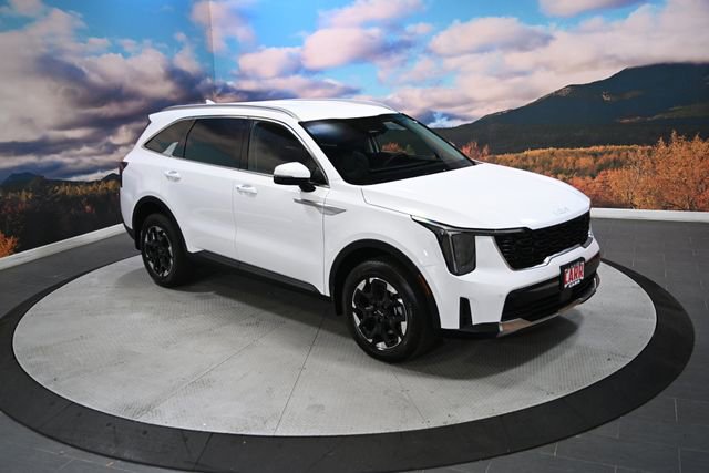 Used 2025 Kia Sorento S