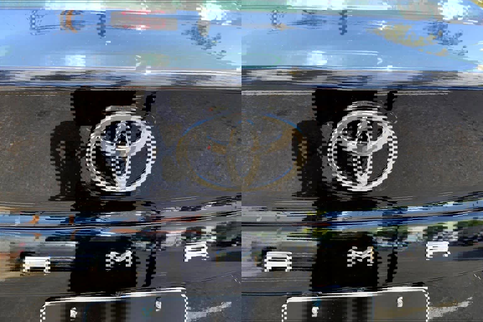 Used 2026 Toyota Camry XLE w/ Premium Plus Package image 33