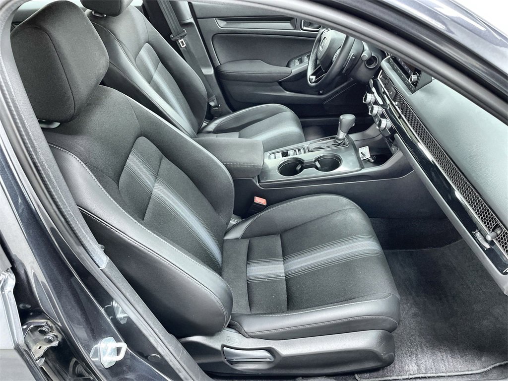 Certified 2025 Honda Civic Sport image 28