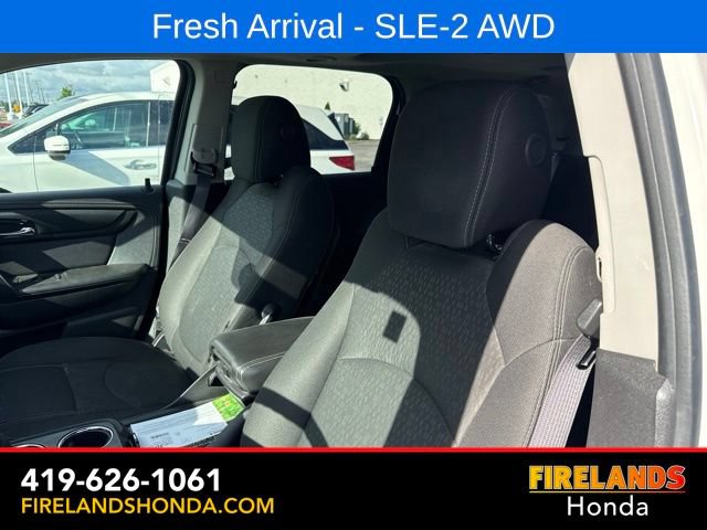 Used 2015 GMC Acadia SLE AWD/4WD image 18