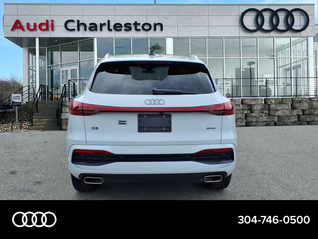 Used 2025 Audi Q5 Premium Plus w/ Premium Plus AWD/4WD image 4