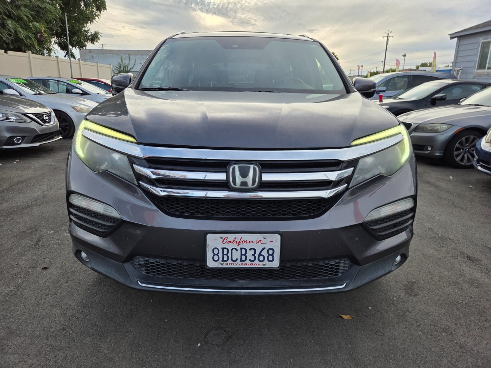 Used 2017 Honda Pilot Touring image 6