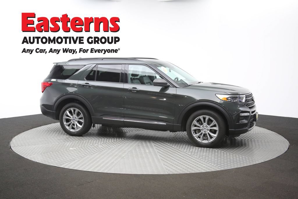 Used 2022 Ford Explorer XLT w/ Equipment Group 202A AWD/4WD image 50