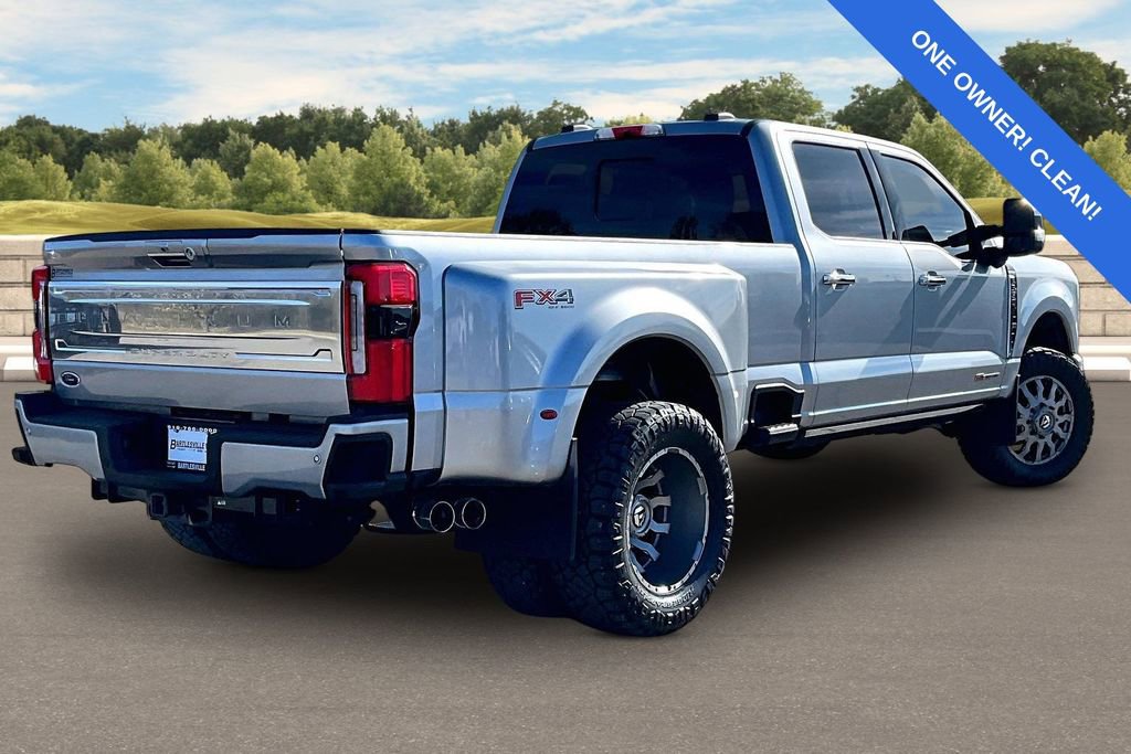 Used 2024 Ford F350 Platinum AWD/4WD image 12