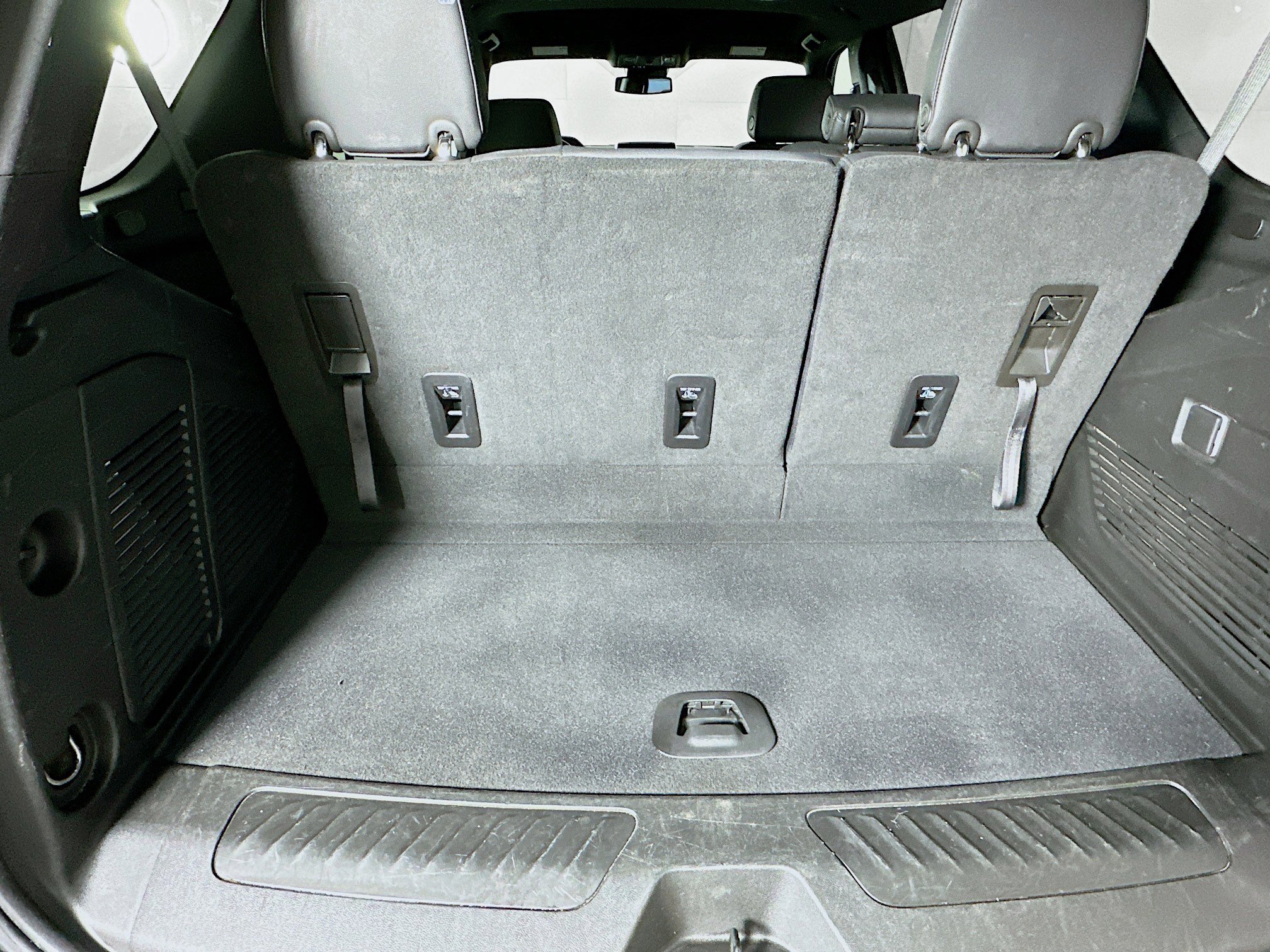 Used 2024 Chevrolet Tahoe LT image 28