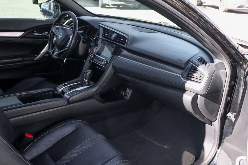 Used 2019 Honda Civic Touring image 35
