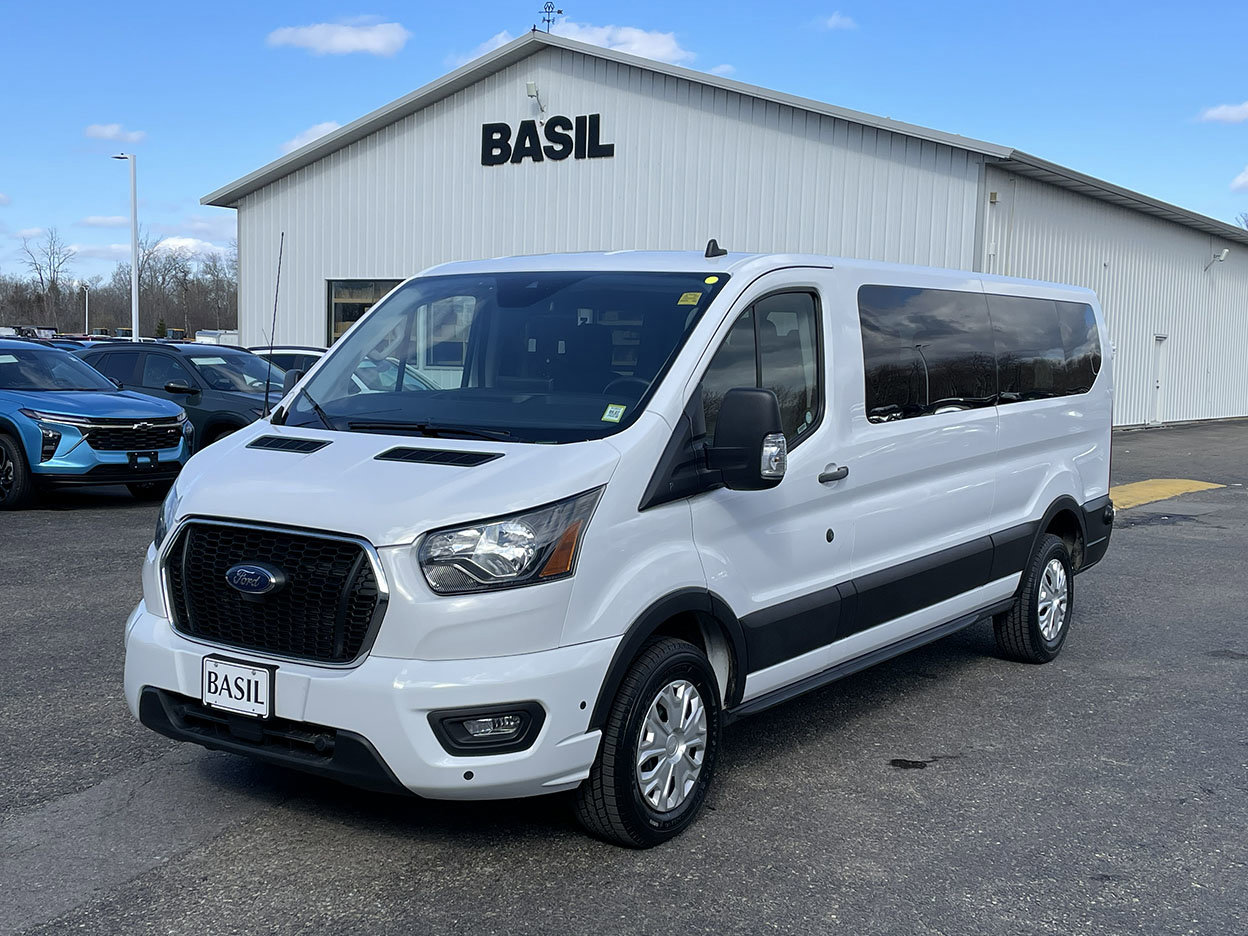 Used 2024 Ford Transit 350 XLT image 4